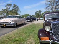 procession-to-thomas-ranch